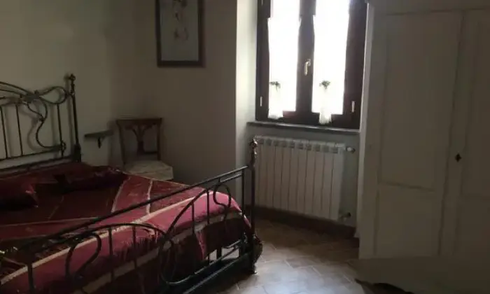 Rexer-Viterbo-Bilocale-ristrutturato-con-rifiniture-di-lusso-CAMERA-DA-LETTO