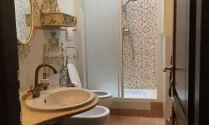 Rexer-Viterbo-Bilocale-ristrutturato-con-rifiniture-di-lusso-BAGNO