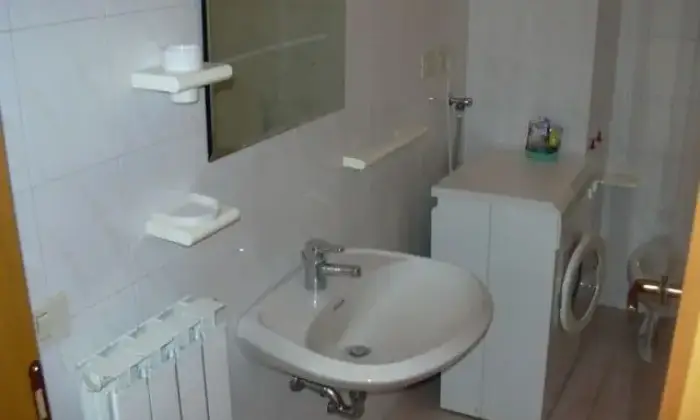Rexer-Perugia-Monolocale-Perugia-BAGNO