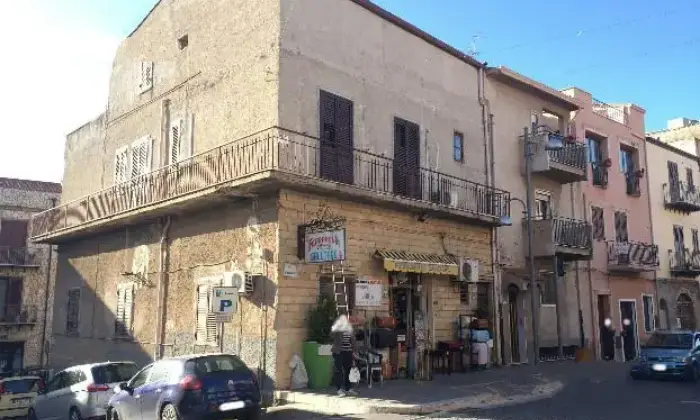 Rexer-Campofelice-di-Roccella-Sul-corso-principale-mq-su-unico-livello-ALTRO