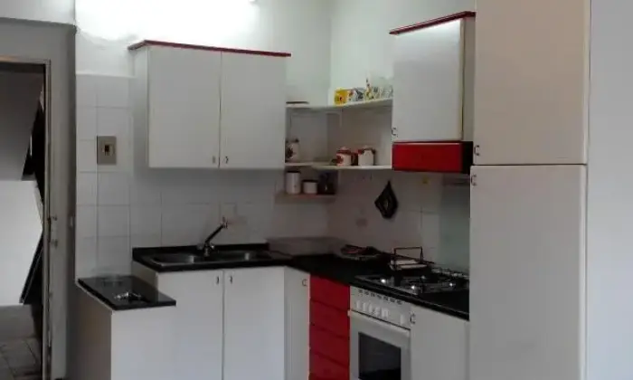 Rexer-Roccalumera-Bilocale-appena-ristrutturato-CUCINA