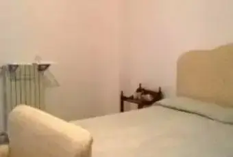 Rexer-Comiso-Appartamento-in-piccolo-condominio-CAMERA-DA-LETTO