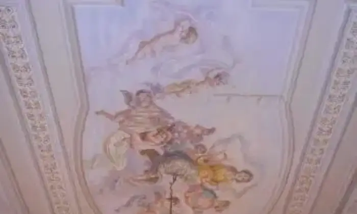 Rexer-Cicciano-Ampio-appartamento-signorile-SALONE