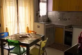 Rexer-Torino-Bilocale-arredato-si-affitta-solo-giornalmente-o-settimanalmente-SALONE