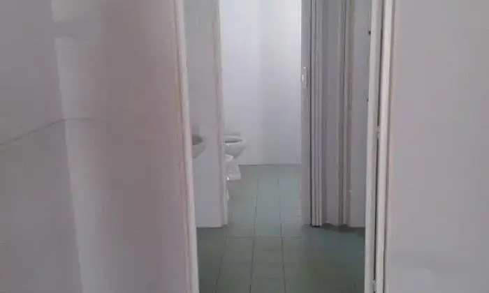 Rexer-Veglie-Completo-di-uffici-BAGNO