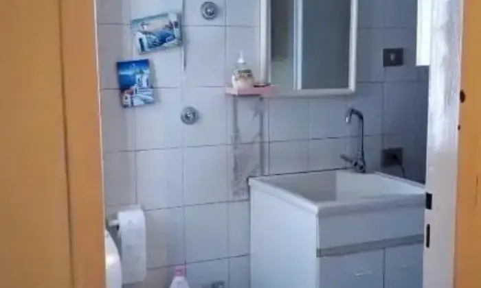Rexer-Roma-STANZA-SINGOLA-CASALBERTONE-BAGNO