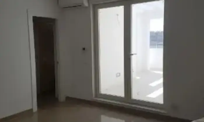 Rexer-Otranto-Attico-nuova-costruzione-in-affito-SALONE