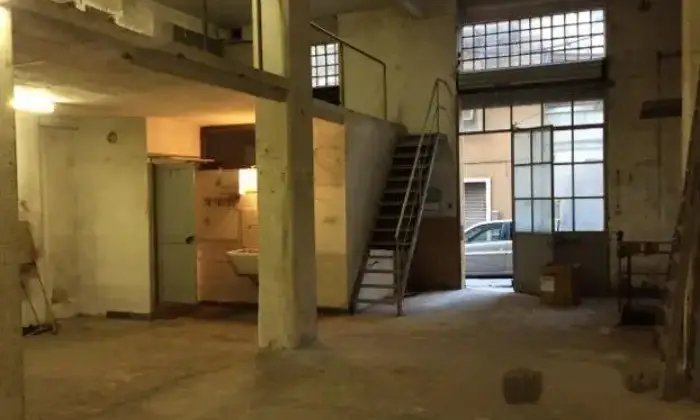 Rexer-Genova-Locale-commerciale-soppalcato-ALTRO
