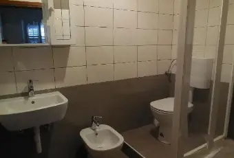 Rexer-Trieste-Appartamento-con-camere-e-bagni-BAGNO