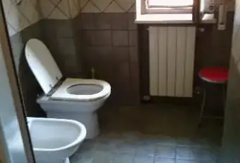 Rexer-Avezzano-Bilocale-piazza-Torlonia-BAGNO