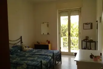 Rexer-Pescara-Camere-doppia-in-Pescara-centro-euro-CAMERA-DA-LETTO