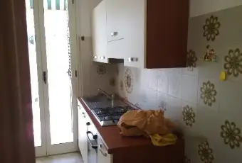 Rexer-Pescara-Camere-doppia-in-Pescara-centro-euro-CUCINA