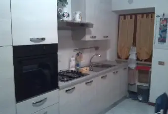 Rexer-Scontrone-Appartamenti-mobiliati-CUCINA