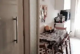 Rexer-Roma-Affittasi-stanza-singola-Monteverde-per-ragazze-CUCINA