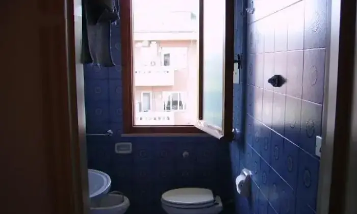 Rexer-Montesilvano-Appartamento-arredato-BAGNO