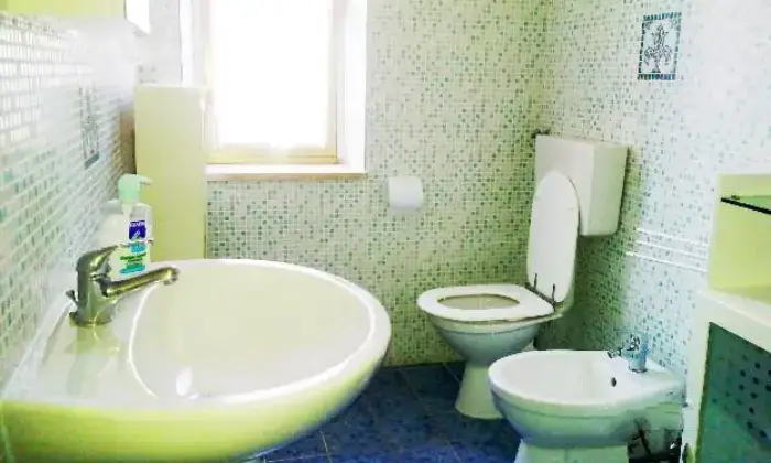 Rexer-Vasto-Appartamento-a-minuti-dal-mare-BAGNO