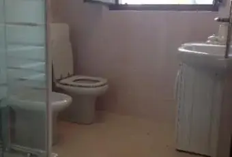 Rexer-Schilpario-Bilocale-luminoso-BAGNO