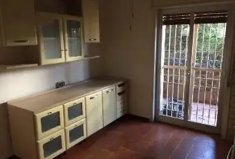 Rexer-Catania-Appartamento-zona-Morgagni-CUCINA