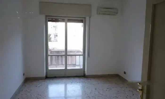 Rexer-Catania-Via-delle-Zagare-Corso-Italia-CAMERA-DA-LETTO
