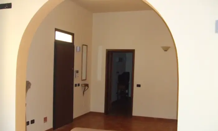 Rexer-Marsala-Appartamento-Arredato-con-veranda-a-Marsala-centro-SALONE