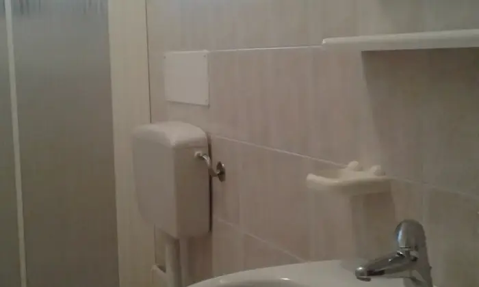 Rexer-Furnari-Trilocale-a-metri-dal-mare-BAGNO