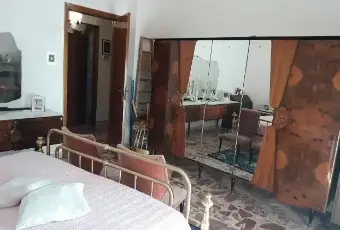 Rexer-Enna-Appartamento-al-piano-in-via-Torre-di-Federico-CAMERA-DA-LETTO