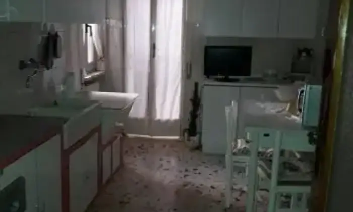 Rexer-Enna-Appartamento-al-piano-in-via-Torre-di-Federico-CUCINA