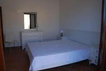 Rexer-Campofelice-di-Roccella-Trilocale-arredato-con-giardino-CAMERA-DA-LETTO