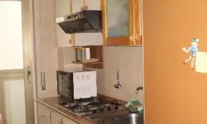 Rexer-Catania-Camera-in-affitto-CUCINA