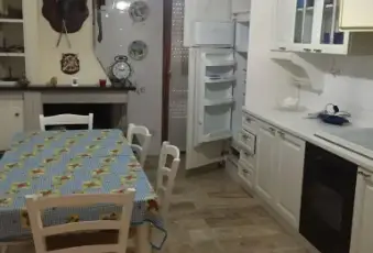 Rexer-Avezzano-APPARTAMENTO-AMMOBILIATO-AD-AVEZZANO-CUCINA