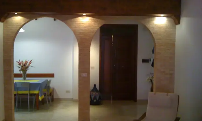 Rexer-Milazzo-Appartamento-con-rifiniture-prestigiose-SALONE