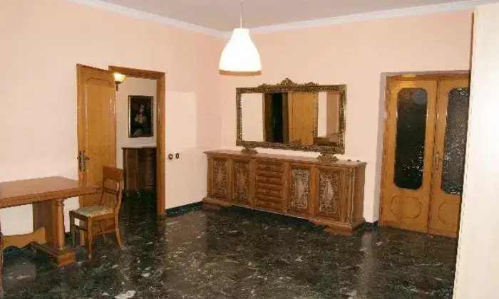 Rexer-Roma-Trilocale-zona-Tor-Vergata-SALONE