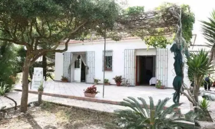 Rexer-Petrosino-Villetta-mare-per-stagione-da-subito-a-primavera-GIARDINO