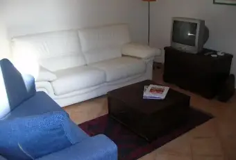 Rexer-Palermo-Elegante-appartamento-arredato-SALONE