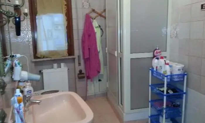 Rexer-Palermo-Stanze-arredate-per-studenti-universitari-BAGNO
