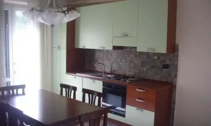 Rexer-Altopascio-MODERNO-BILOCALE-ARREDATO-CUCINA
