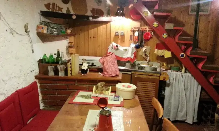 Rexer-Poggio-Moiano-Affitto-appartamento-Poggio-Moiano-CUCINA