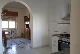 Rexer-San-Pietro-Clarenza-Quadrilocale-ampio-e-luminoso-SALONE