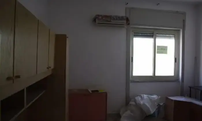 Rexer-Messina-Luminoso-e-ampio-bilocale-per-studenti-CAMERA-DA-LETTO