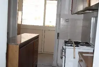 Rexer-Messina-Luminoso-e-ampio-bilocale-per-studenti-CUCINA