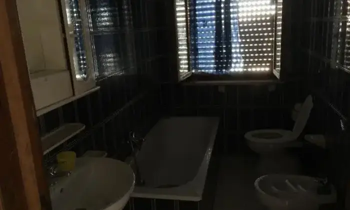 Rexer-Milis-Affitta-camera-milis-BAGNO