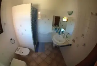 Rexer-San-Teodoro-Elegante-bilocale-vista-mare-BAGNO