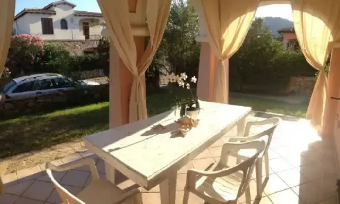Rexer-San-Teodoro-Elegante-bilocale-vista-mare-TERRAZZO
