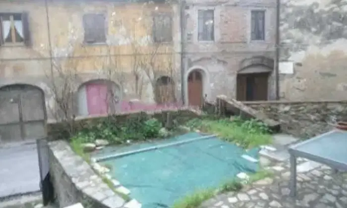 Rexer-Vicopisano-Casalecascina-su-due-piani-con-terreno-TERRAZZO