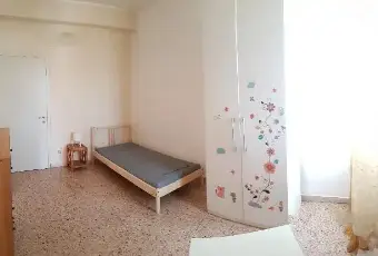 Rexer-Pisa-Camera-singola-per-studenti-in-luminoso-appartamento-CAMERA-DA-LETTO