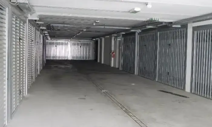 Rexer-Pisa-Ampio-garage-mq-nuova-costruzione-GARAGE