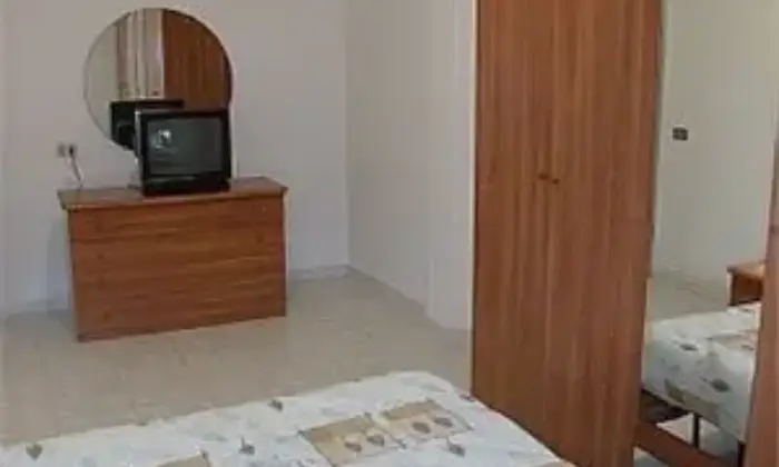 Rexer-Roma-Appartamento-per-vacanze-CAMERA-DA-LETTO