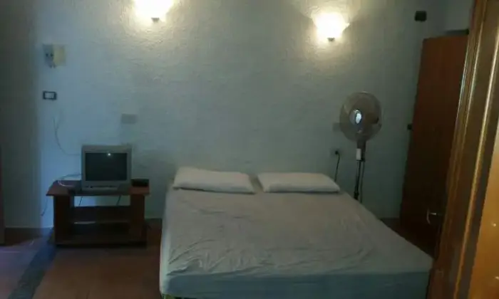 Rexer-Buggerru-Grazioso-monolocale-CAMERA-DA-LETTO