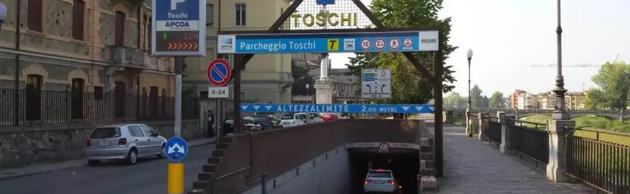 Rexer-Parma-Garage-privato-al-Toschi-GARAGE