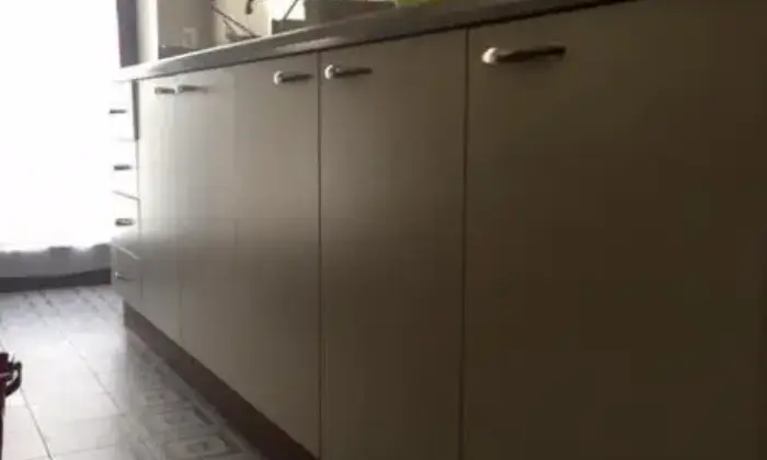 Rexer-Perugia-Spazioso-appartamento-piano-alto-CUCINA